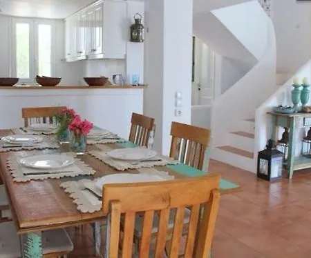 Villa Athina *